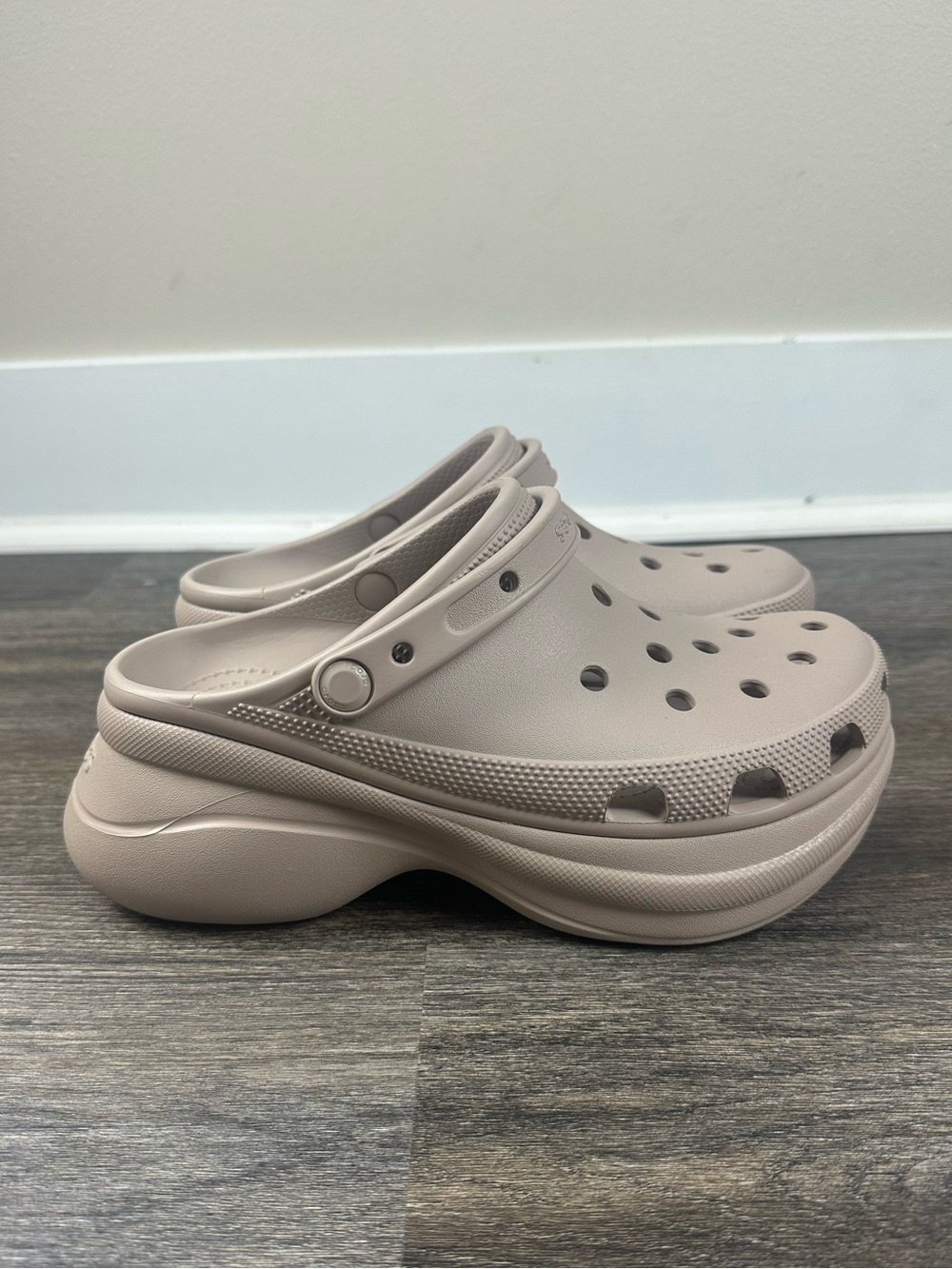 Crocs Classic Bae Platform Clogs